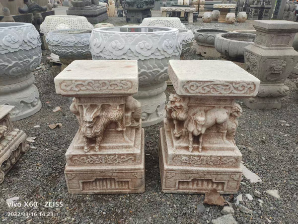 仿古石鼓磴（柱础）